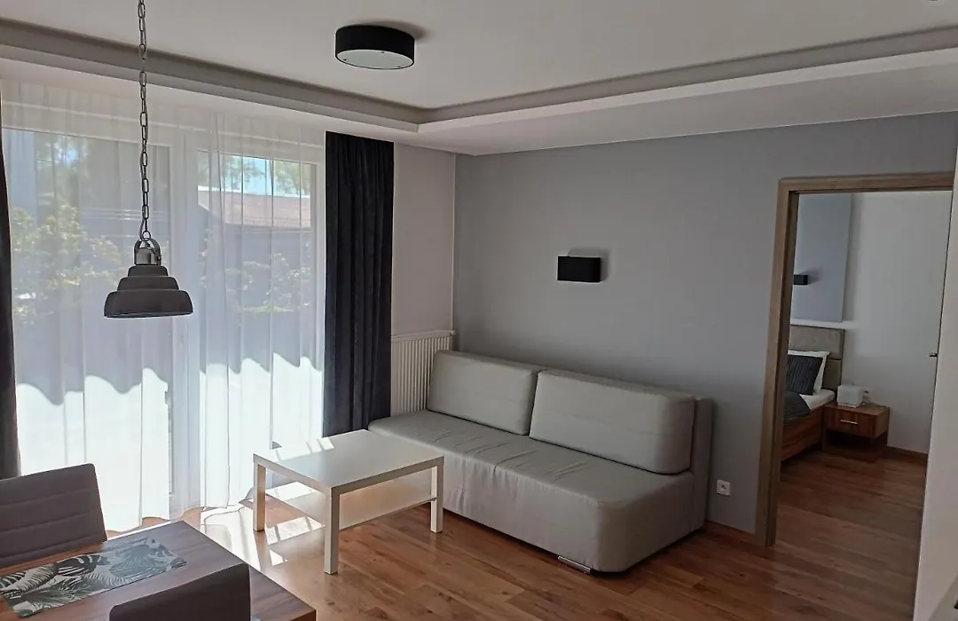 Marina Plaza Apartamenty-1