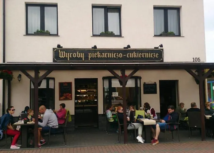 Pokoje Gościnne Nad Cukiernią w centrum miejscowości. Jastarnia
