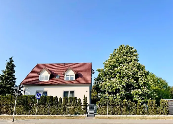 Pokoje i domek letniskowy Pod Kasztanem Jastarnia